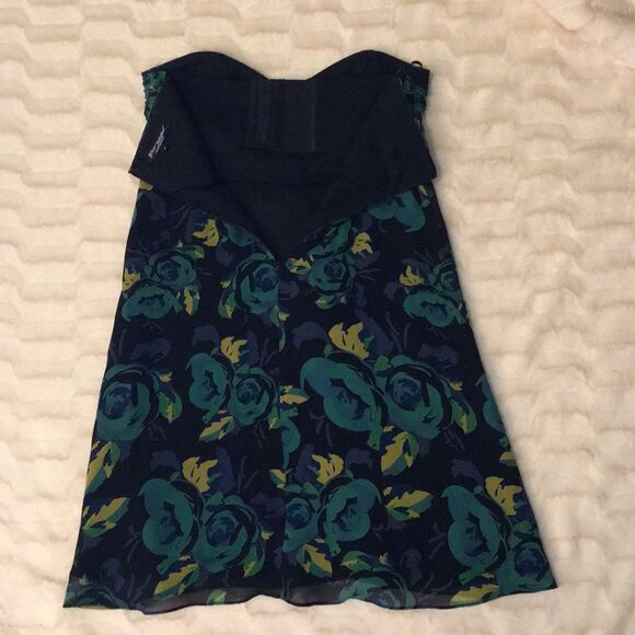 Betsey Johnson Strapless Silk Dress Sz 4 - Picture 6 of 7
